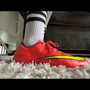 Nike women’s soccer cleats